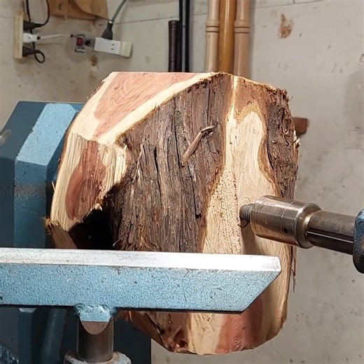 Woodturning Small Entry Vase | DIY & Crafts