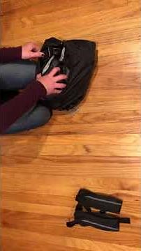 👉How to fold Patagonia Black Hole Duffel into itself?