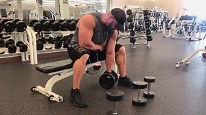 Tips: Concentration Curl with Offset Grip