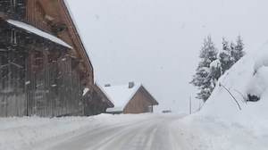 27K views · 932 reactions | NEIGE EN MUSIQUE ! Live embarqué en musique sur la route d’Avoriaz (Morzine-Avoriaz-Haute-Savoie–France) avec le groupe « Messages » avec le titre « Rue Saint-Pierre » extrait de leur album « libres sur la montagne ». Images tournées le 12 décembre 2020 : Jean-Noël Deparis￼ | La Place du Village | Facebook