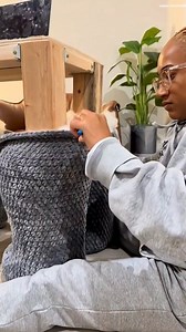 This Young Woman Stitched a Giant Elephant #fblifestyle #stitched #amazing #fact #trending | Mystery Facts