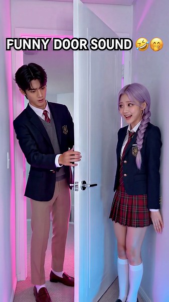 She Turned One Door Into a Horror Movie 🚪🎬 #kpop #parody #meme