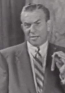 The George Burns and Gracie Allen Show S01:E26 - Gracie Gives a Wedding