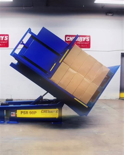 Cherry's Pallet Retriever for Efficient Cold Storage Processing