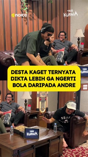 Ternyata Dikta lebih parah dari Andre🤣😂 Dengerin episode terbaru Trio Kurnia E167: Ngerti Bola Gak Sih?! PART 2. Klik link di bio!