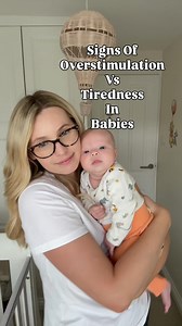 ✨ Knowing the difference between tired and overstimulated can help us tune into what our little ones need 💛 👶 Signs of tiredness – Slow movements → babies start to lose energy, their actions become less coordinated. – Yawning → a clear physical cue that their body is ready for rest. – Red eyebrows → a surprising but common sign of fatigue as blood flow changes. – Loss of interest → toys, faces, and surroundings no longer hold their attention. – Quiet fussiness → gentle whining or grizzling wit