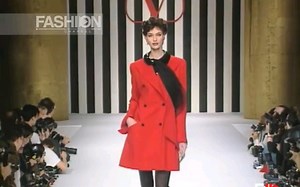 VALENTINO Fall 1994-1995 Paris - Fashion Channel_HIGH