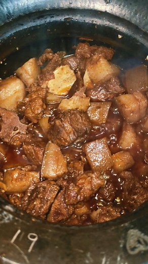 82K views · 4.2K reactions | ~ An ordinary affair inside a naga kitchen ~ (BRAISED PORK) Follow @gluttonskitchen_87 for more . . . . #food #foodie #foodreels #foodphotography #foodblogging #foodblogger #foodporn #instagramreels #instafood #foodstagram #authenticfoodvalues #ethnicfood #northeastfood #bodofood #assamfoods #nagafood #porklovers #pork #tcp #amateur_cooking #assamfoodblogger #northeastbloggers | Gluttons'Kitchen_87 | Facebook