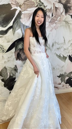 What the bride asked for vs. what she got ✨ Proof that your dream dress exists — and it’s even more beautiful in real life! 😍 Wedding Gown: @justinalexander "Kerryann" #CharlottesWeddings #BridalStyling #BridalInspo #WeddingDressShopping #BridalBoutique #DreamDressMoment #JustinAlexander #weddingdress Charlotte's Weddings, Justin Alexander, Bridal Inspo | Charlotte's Weddings