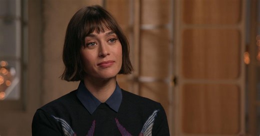 Lizzy Caplan's Ancestor Immigrated To New York With Three Dollars