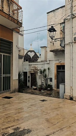 #MYfreeDOM #puglia #alberobello #italy #travelwithfriends✈️ #travel | Bez map i kompasu