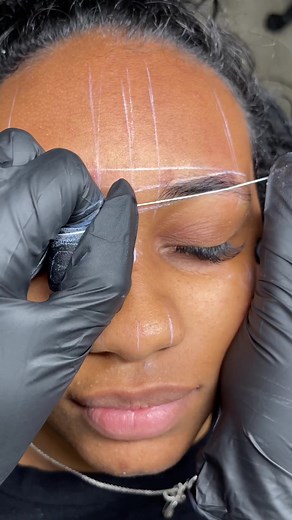 All of the products used in this tutorial are from our Brow Rescue Pro collection to create this Henna Eyebrow Stain ! Color used: 50% Expresso & 50% Black Exfoliating Scrub, Exfoliating Brush, Henna Capsules, and White Mapping String now available Available now at www.vanityculture.com 🖤