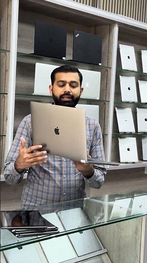 Apple MacBook Pro 2019 | i7, 16/250GB SSD | 4GB Graphics + Touch Bar | 15” Review +971-545378011