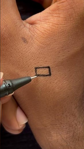 Battery🪫design tattoo #tattoo #tattoart #art #viralvideo #battery