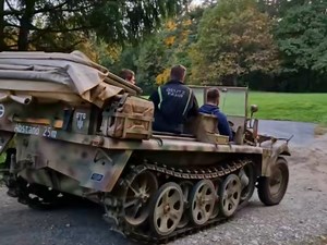 二战德国经典半履带载具sdkfz 250