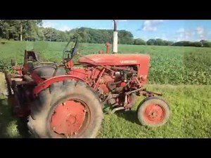 International Farmall 140 Tractor with Fast Hitch