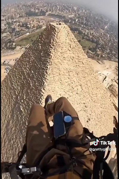 Exploring the Fascinating World of Pyramids