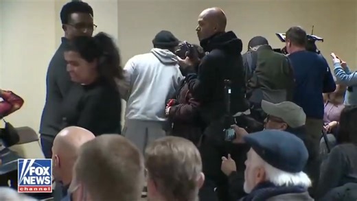 🇺🇸 -- Stupid criminal Omar !!💩JUST IN: Someone just sprayed Arab Rep. Ilan Omar with a substance as she was calling for Secretary Noem to resign or face impeachment. She continued to speak afterward. *`Join Belaaz:`* *Fast & Reliable* ⤵️ 🔗 https://chat.whatsapp.com/H1kIeUWA5ww54Qut24J7pg | Cohen Ruthi