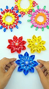 30K views · 223 reactions | Make a Beautiful Foamy Snowflakes in 1 Minute❄ #crafts #Christmas #christmasgift #christmasornaments #christmas2023 #snowflakes | Creative Art & Craft Ideas | Facebook