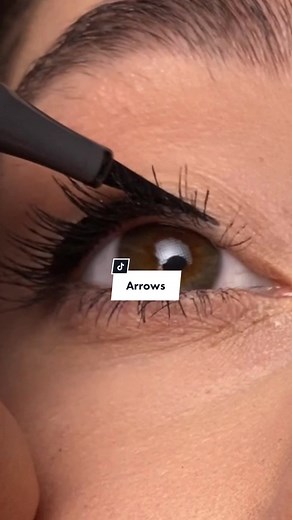 How often do you draw arrows? #greenway #eyeliner #makeup