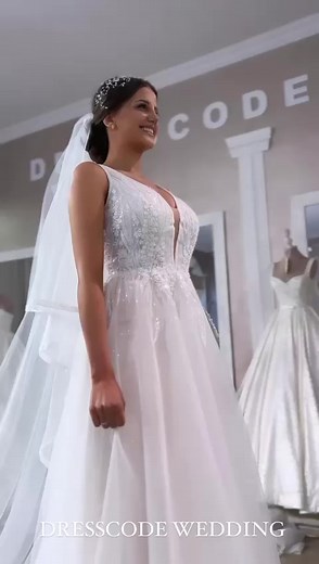 8.6K views · 52 reactions | DRESSCODE WEDDING on Reels | Facebook