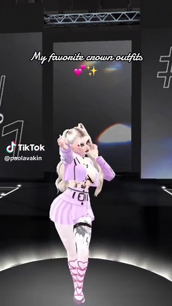 Crown Outfits in Avakin Life: My Faves!