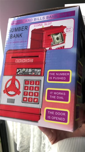 A money box that can hold cash and coins. You can set your own password to ensure that no one else can take it away. #ATM #unboxyouryear #holidayhaul #tiktokshopcreatorpicks #tiktokshopcreatoredu