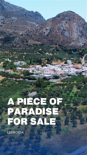 🌿 A piece of paradise in South Crete! This stunning 6,000 sqm plot near Lefkogeia village offers breathtaking mountain views, lush olive trees, and total privacy — yet it’s just minutes from Plakias and the beach. 🌊 With a generous building allowance and future expansion potential, it’s the perfect place to create your dream home — or make a smart long-term investment in one of Crete’s most peaceful locations. 🏡✨ 📩 Contact us for more information and private viewings — opportunities like thi
