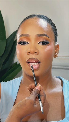 Makeup tutorial for my Ireland 🇮🇪 student! #makeupforbeginners #bridalmakeup #makeuptutorial #mua