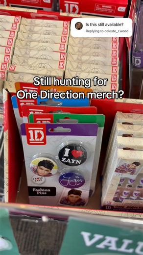 Vinnies Shops Vic on Instagram: "Calling all 1D fans, we have a stock announcement coming soon! The treasure hunt continues for the One Direction merch. 🕵️‍♀️ Follow us to find out where they are dropping next. 👀💙 #founditatvinnies #shopvinniesfirst #1d #opshopfinds #onedirection"