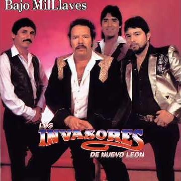 Bajo Mil Llaves - Los Invasores De Nuevo León