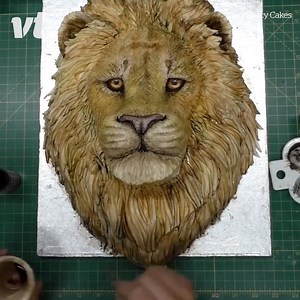 2.9M views · 13K shares | This realsitic Lion King cake is mindblowingly stunning! 女 Caption: Zoe's fancy cakes | VT | Facebook
