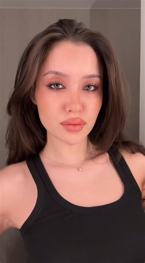 The Perfect Everyday School Makeup Routine | Simple and Fresh Look