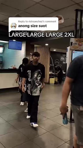 Trendy loose T-shirt