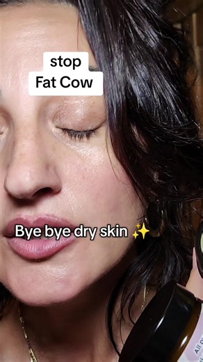 Fat Cow Skincare! warm a small amount in your hand and apply it to your skin! store in a cool dry place! #fatcow #skincar #tallow #blackfriday #tiktokmademebuyit