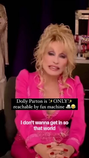 6.9K views · 28 reactions | Don’t even think about texting Dolly Parton, you can only reach her via fax machine  Stream ‘The View’ on CTV.ca  (: YT/The View) #TheView #DollyParton #RebaMcEntire #countrymusic #interview #Technology #FaxMachine #Fax | etalk | Facebook
