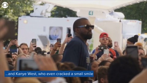 Dave Chappelle throws benefit concert in Dayton, Ohio, to honor mass shooting victims