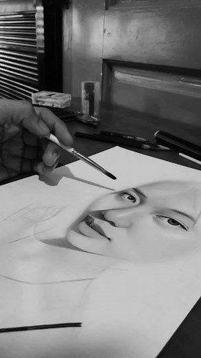 1M views · 10K reactions | Charcoal × graphite #drawing #art #artist Guhit Vert | Guhit Vert | Facebook