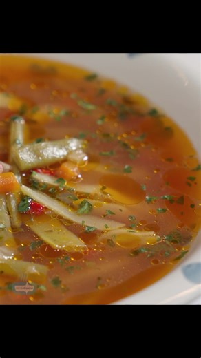 Ciorba de Fasole Verde: Reteta Simplă și Delicioasă