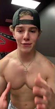 Front Double Bicep + Vacuum Posing Tutorial