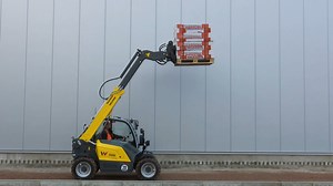 Compact and powerful. All wheel steering, low centre of gravity and excellent stability distinguish the TH412 telehandler. The VLS (Vertical Lift System) is a driver assistance system that makes the work easier for the operator when lifting or lowering loads by extending and retracting the telescopic boom semi-automatically when lifting and lowering, respectively, without the operator having to additionally control the telescopic function. This makes smooth and quick work possible. | Wacker Neus