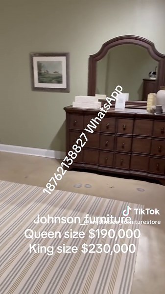Luxury Johnson Furniture: Queen and King Size Options