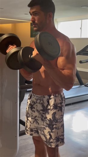 Sunday Workout Motivation at the Gym