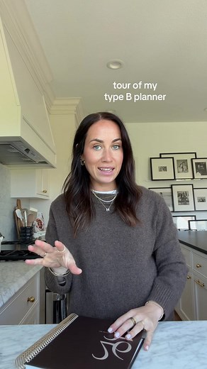 Type E Weekly Planner review: Best compact weekly planner 2026