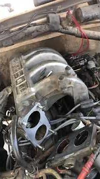 Air Intake Plenum Removal - 1993 Ford F-150 5.0 EFI