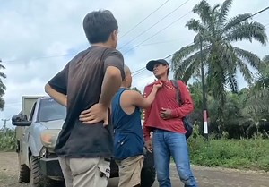 831K views · 9.1K reactions | Pria Culun Yang diremehkan Preman Paling Ganas Ternyata Seorang Jagoan Film Ini Hanya Fiktif Belaka Jika Ada Nama kesamaan Tokoh Hanyalah Sebuah kebetulan #film #laga #vidio #viral #fyp #tranding #jangkauan #europe #usa #soccer #jawa #malaysia #singapore #nfl #semuaorang | Jodi Andreski | Facebook