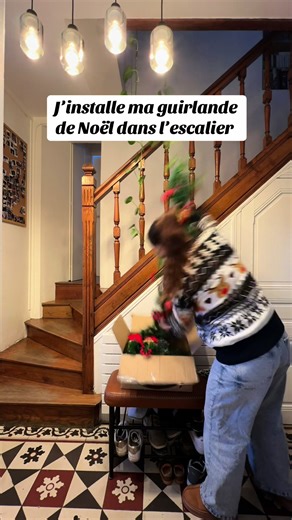 Guirlande de Noël : Idées de Décoration dans l'Escalier