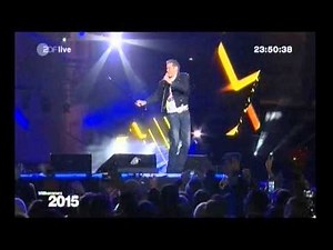 David Hasselhoff - "Crazy For You" & "Hands Up" @ the Brandenburg Gate Berlin live 2014/2015