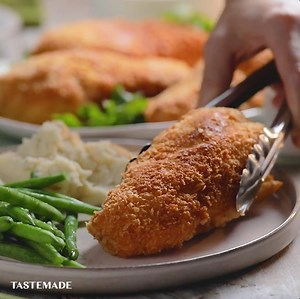47K views · 286 reactions | Take the stress out of mid-week dinners with our Easy Homemade Kievs! Get the recipe  https://bit.ly/3oYqFxa | Tastemade UK | Facebook