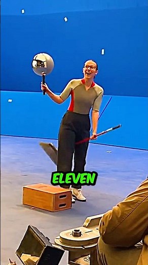 This is What ELEVEN Looks Like in The Stranger Things Finale! 😱